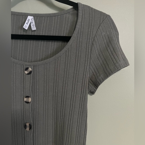 Army Green Ribbed top - Picture 3 of 4